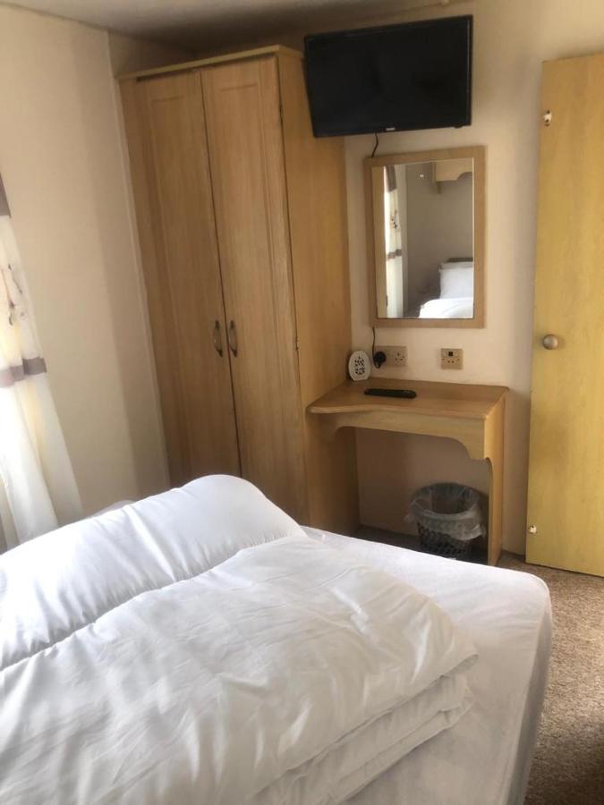 A4 The Chase 6 Berth Pet Friendly Caravan With Decking Ingoldmells Exterior foto